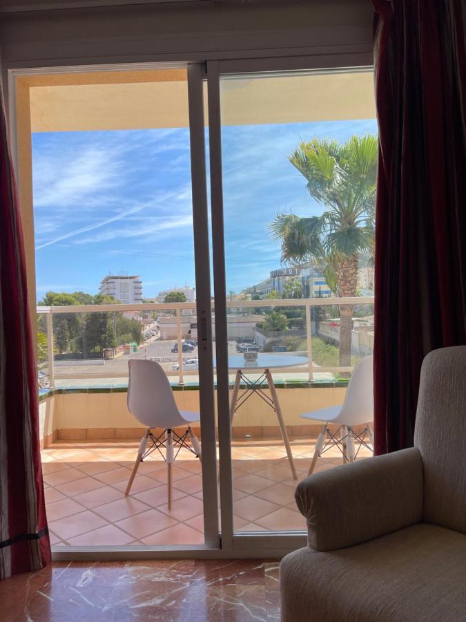 Aparthotel Residencial Vidalbir ラルファス・デル・ピ エクステリア 写真