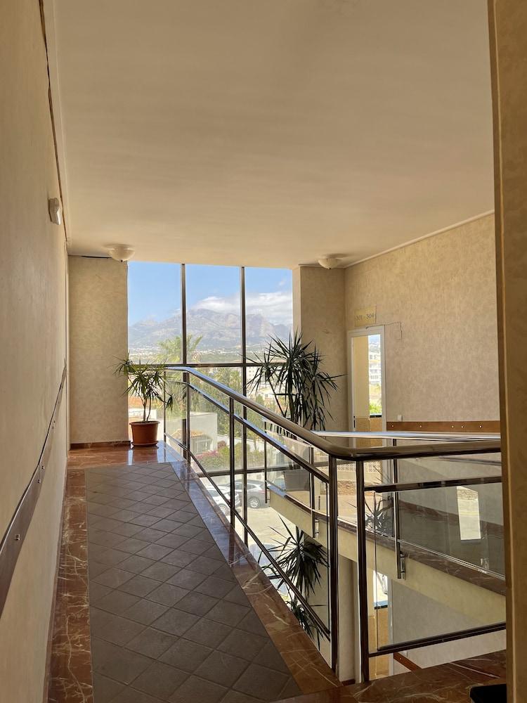 Aparthotel Residencial Vidalbir ラルファス・デル・ピ エクステリア 写真