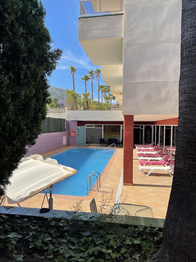 Aparthotel Residencial Vidalbir ラルファス・デル・ピ エクステリア 写真